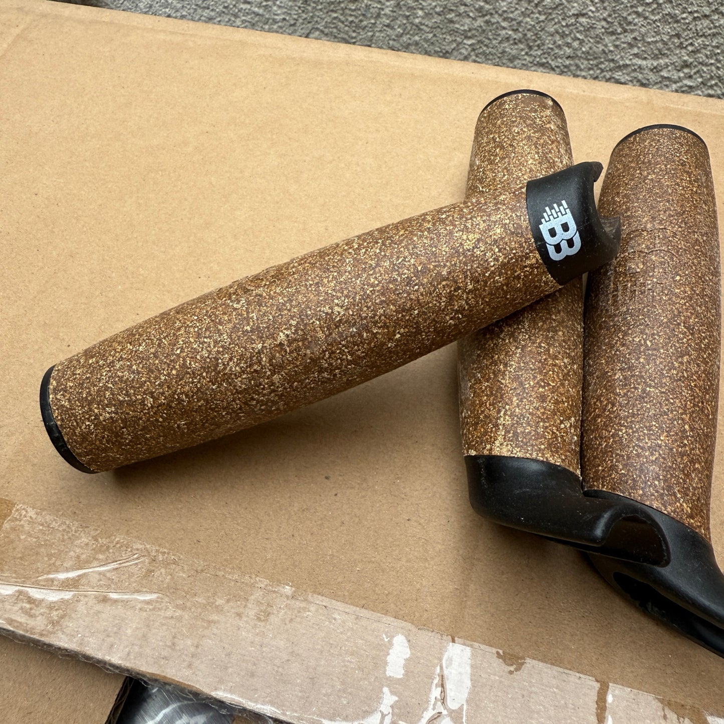 Replacement handle for crompton brick trowel.